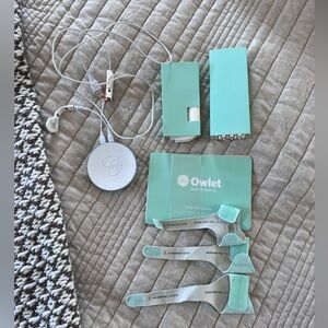 Owlet baby monitoring device